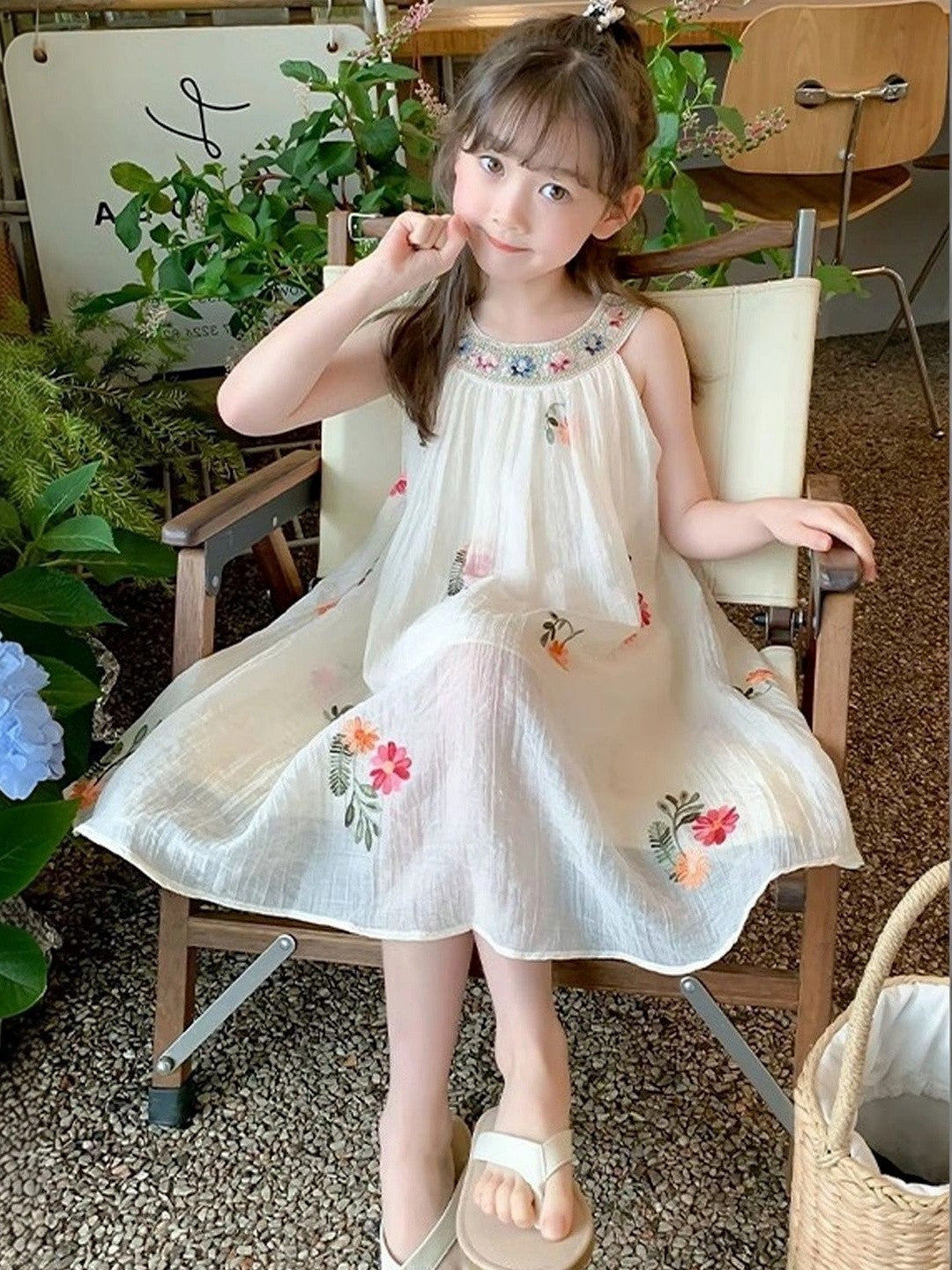 Floral Embroidered White Party Dress
