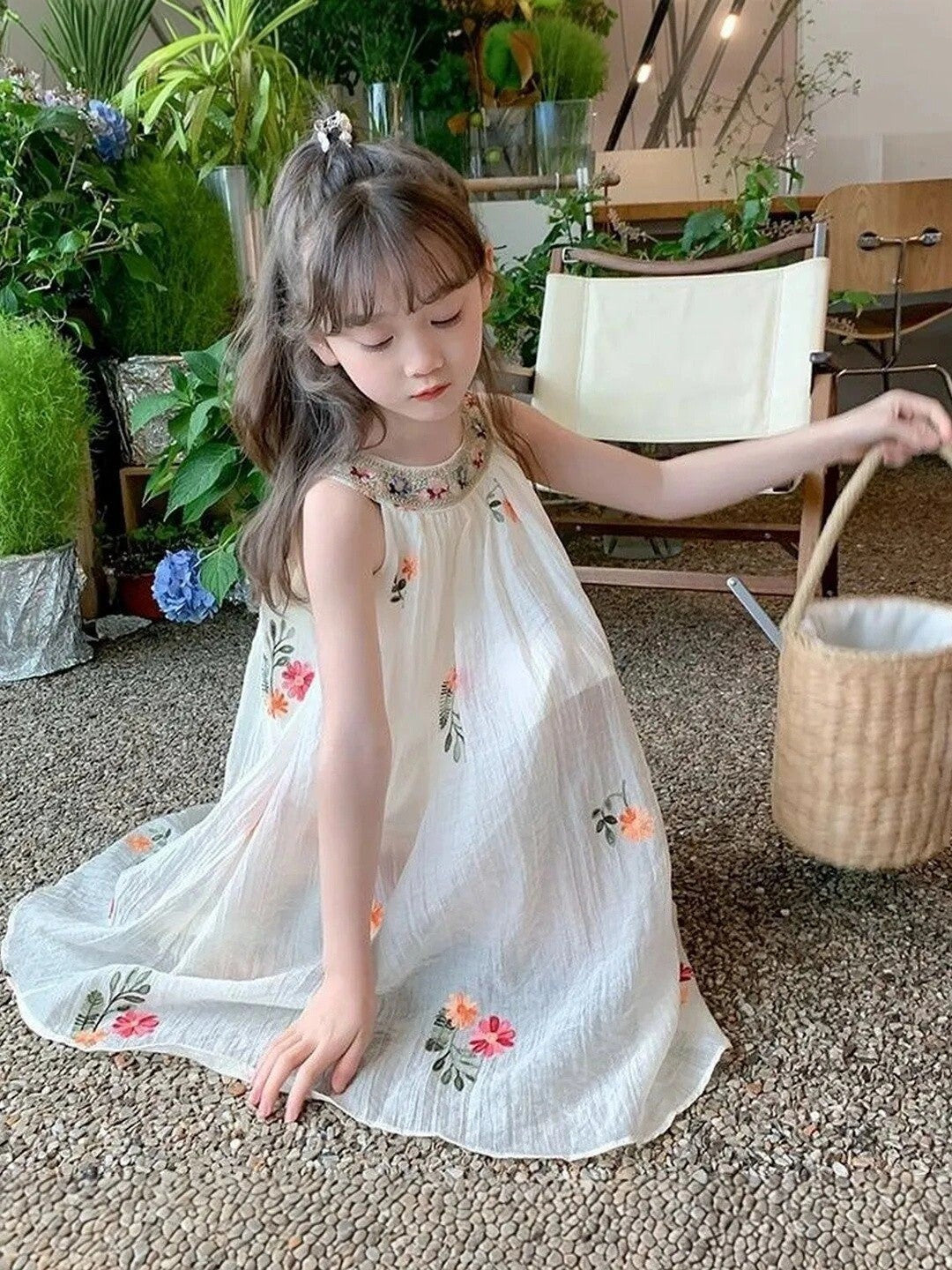 Floral Embroidered White Party Dress